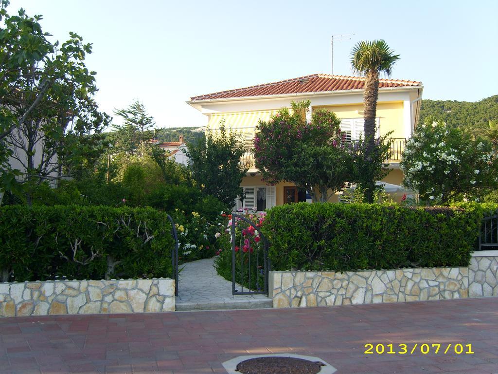 Apartments Antica Rab Town Extérieur photo