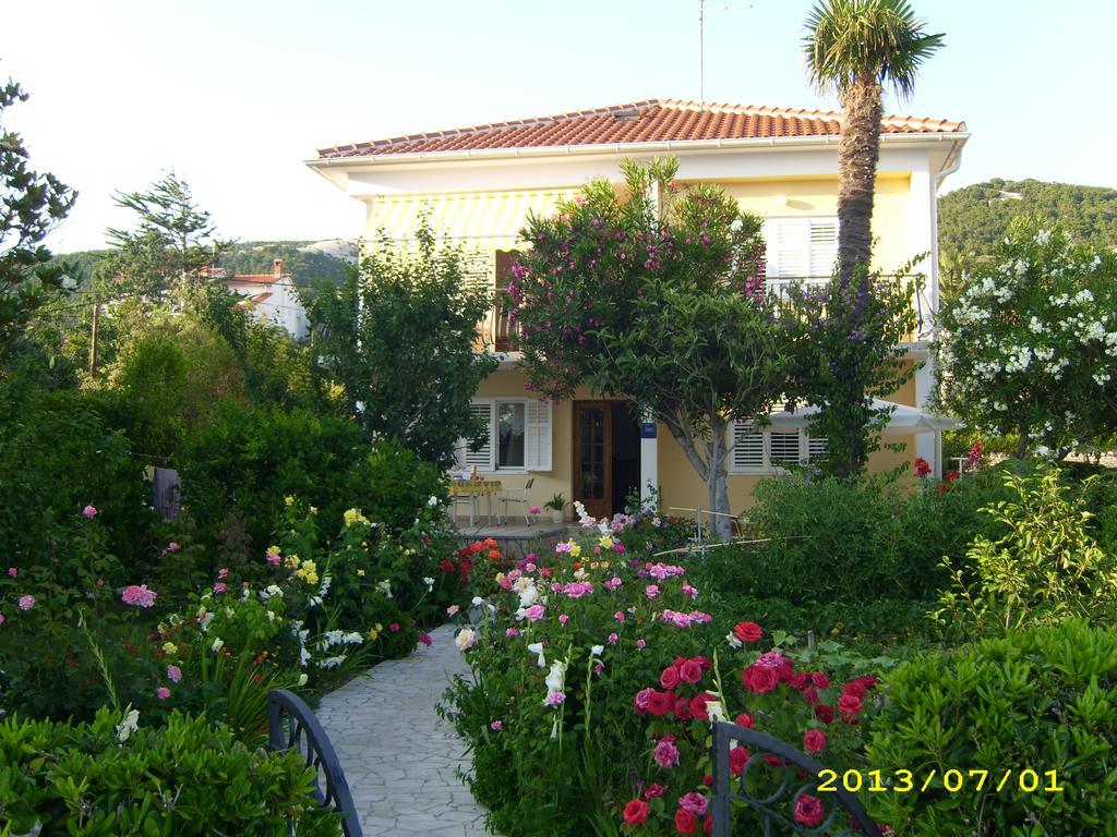 Apartments Antica Rab Town Extérieur photo