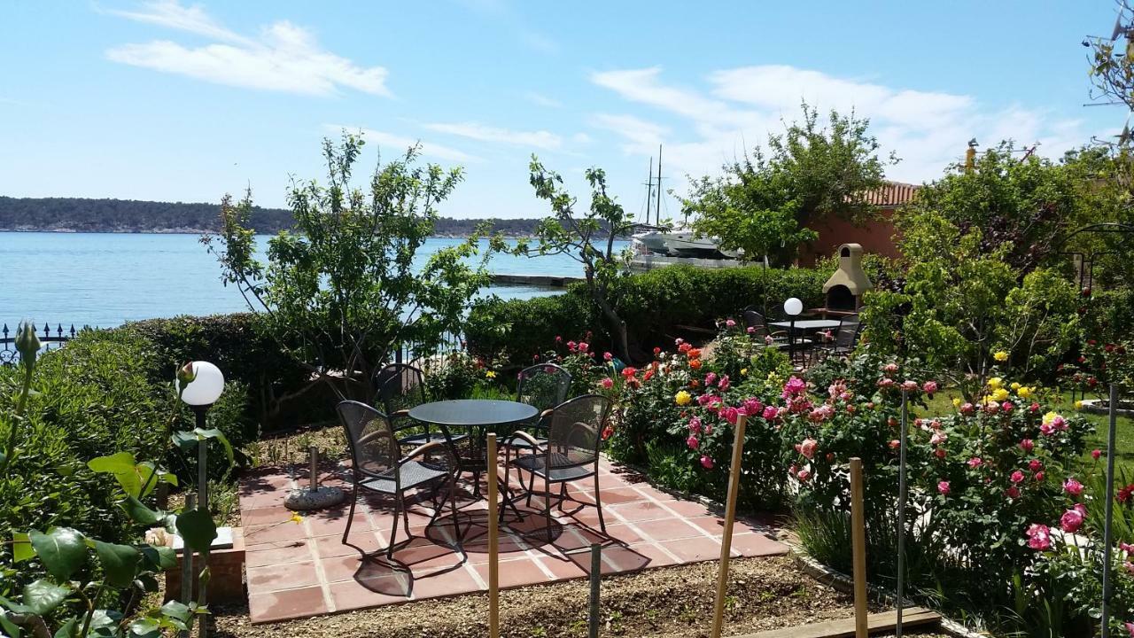 Apartments Antica Rab Town Extérieur photo
